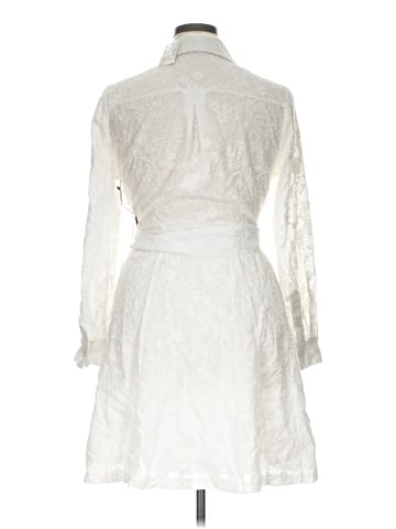 Saks Fifth Avenue Casual Dress (view 2)