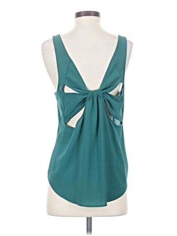 Leith Tank Top (view 2)
