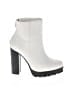 Wild Diva White Ankle Boots Size 6 (wide) - photo 1