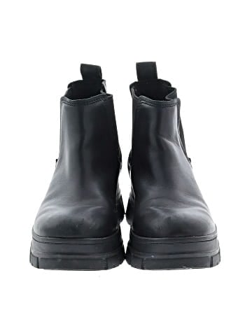 Ugg Ankle Boots (view 2)