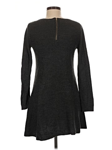 Romeo & Juliet Couture Casual Dress (view 2)