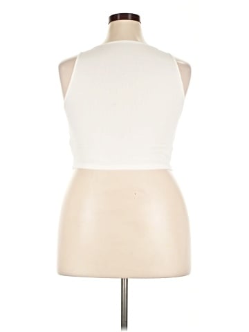 American Eagle Outfitters Sleeveless T-Shirt (view 2)