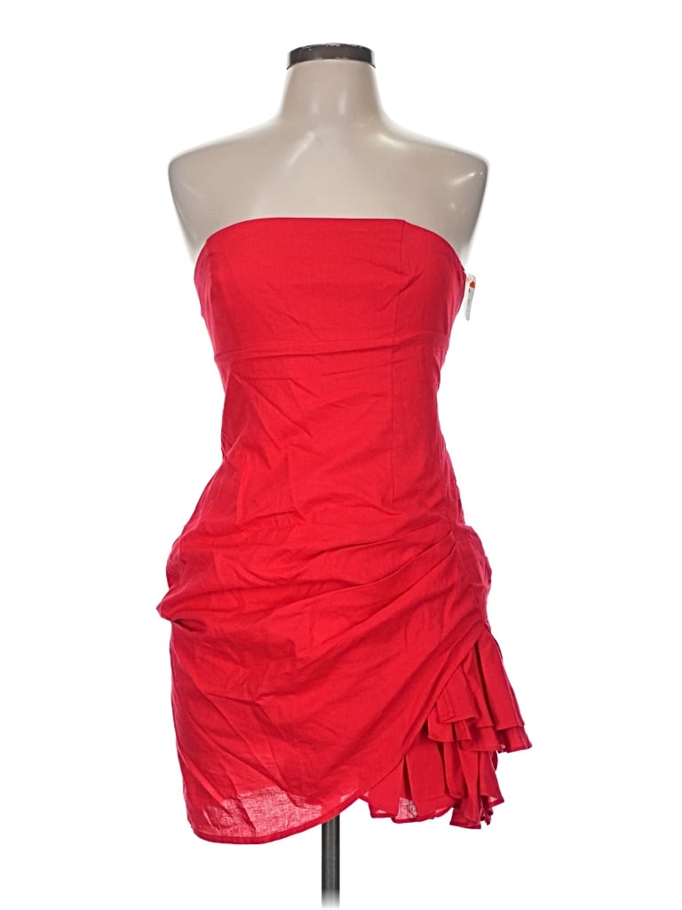 Lush Cocktail Dress In Red