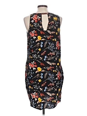 Old Navy Casual Dress (view 2)