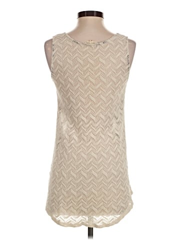 Hem & Thread Tank Top (view 2)
