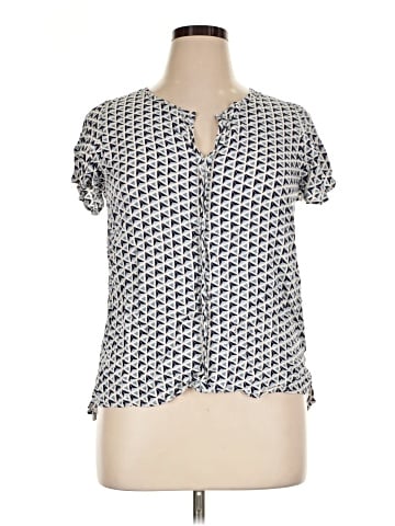 Bobeau Short Sleeve Blouse (view 1)