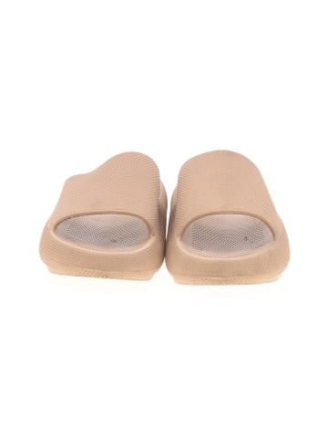 Madden Girl Sandals (view 2)