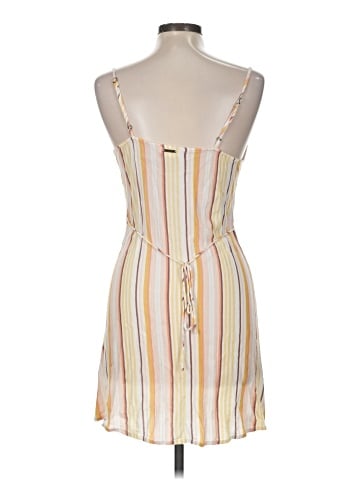 Billabong Casual Dress (view 2)
