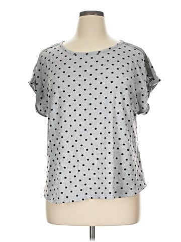 Love Scarlett Short Sleeve T-Shirt (view 1)