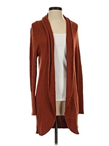Leith Cardigan (view 1)