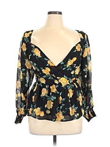 Venus 3/4 Sleeve Blouse (view 1)