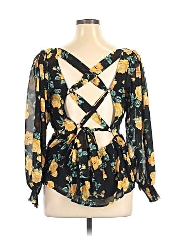 Venus 3/4 Sleeve Blouse (view 2)