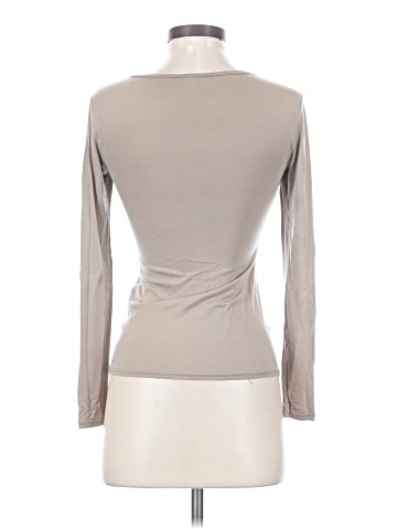 Uniqlo Long Sleeve T-Shirt (view 2)