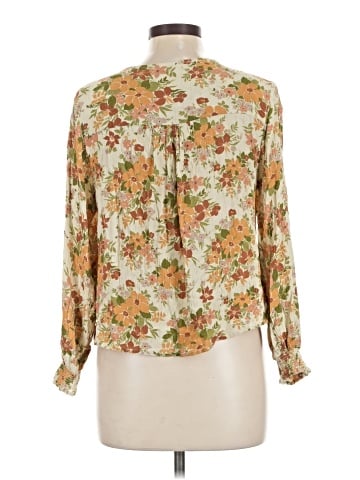 Cupcakes & Cashmere 3/4 Sleeve Blouse (view 2)