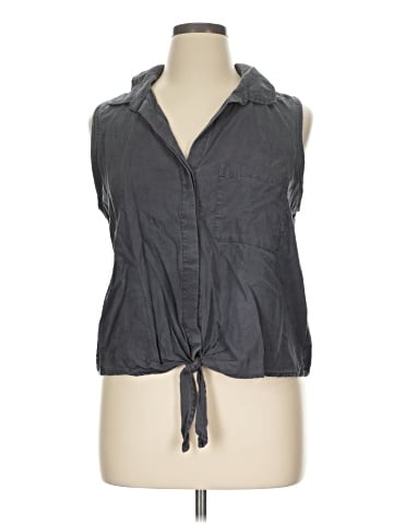 Cloth & Stone Sleeveless Button-Down Shirt (view 1)