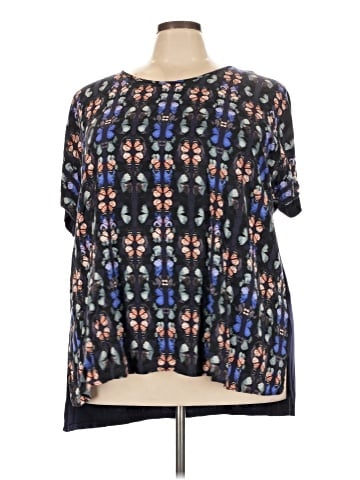 Avenue Short Sleeve Blouse (view 1)
