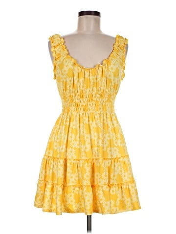 Urban Outfitters Casual Dress (view 1)