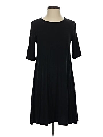 Old Navy Casual Dress (view 1)