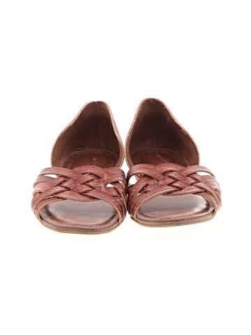 Universal Thread Sandals (view 2)