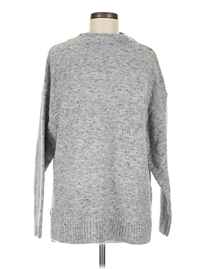 Well Worn Turtleneck Sweater In Gray