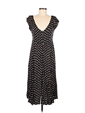 Urban Outfitters Casual Dress (view 1)