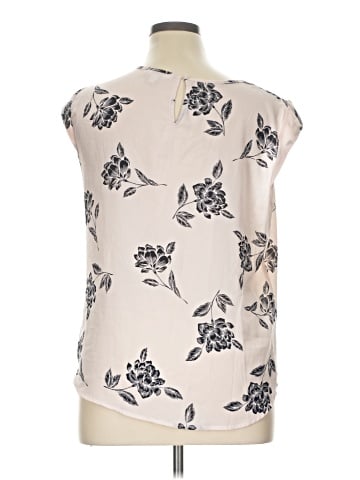 Candie's Sleeveless Blouse (view 2)