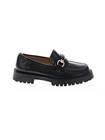 Zara Flats (view 1)