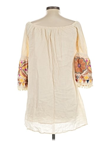VAVA by Joy Han 3/4 Sleeve Blouse (view 2)