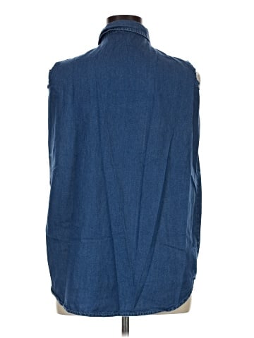 Hannah Sleeveless Blouse (view 2)