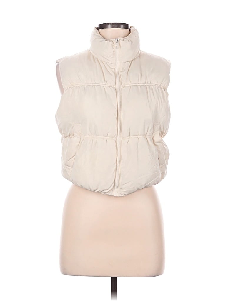 Pre-owned Love Tree Vest In Ivory