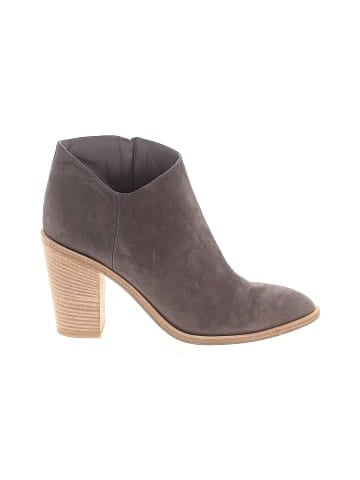 Vince. Ankle Boots (view 1)