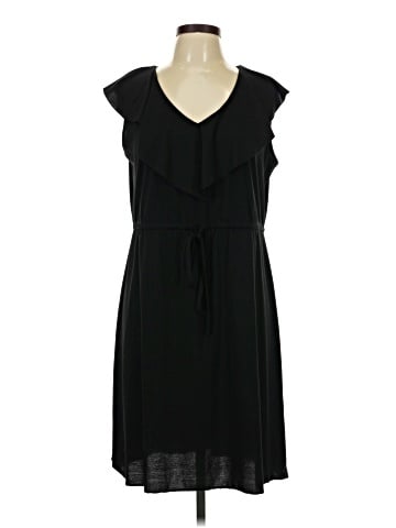 Daisy Fuentes Casual Dress (view 1)