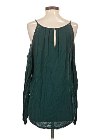 Aeropostale Sleeveless Blouse (view 2)