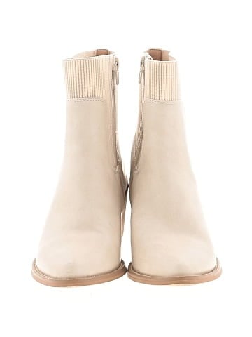 Dolce Vita Ankle Boots (view 2)