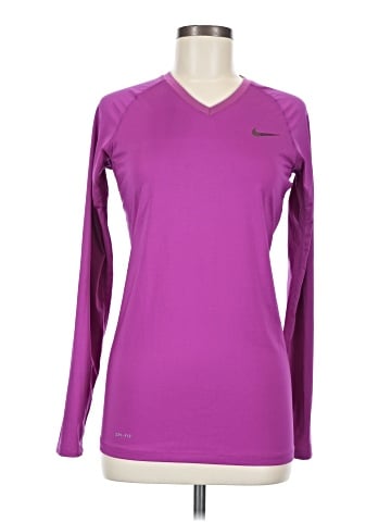 Nike Long Sleeve T-Shirt (view 1)