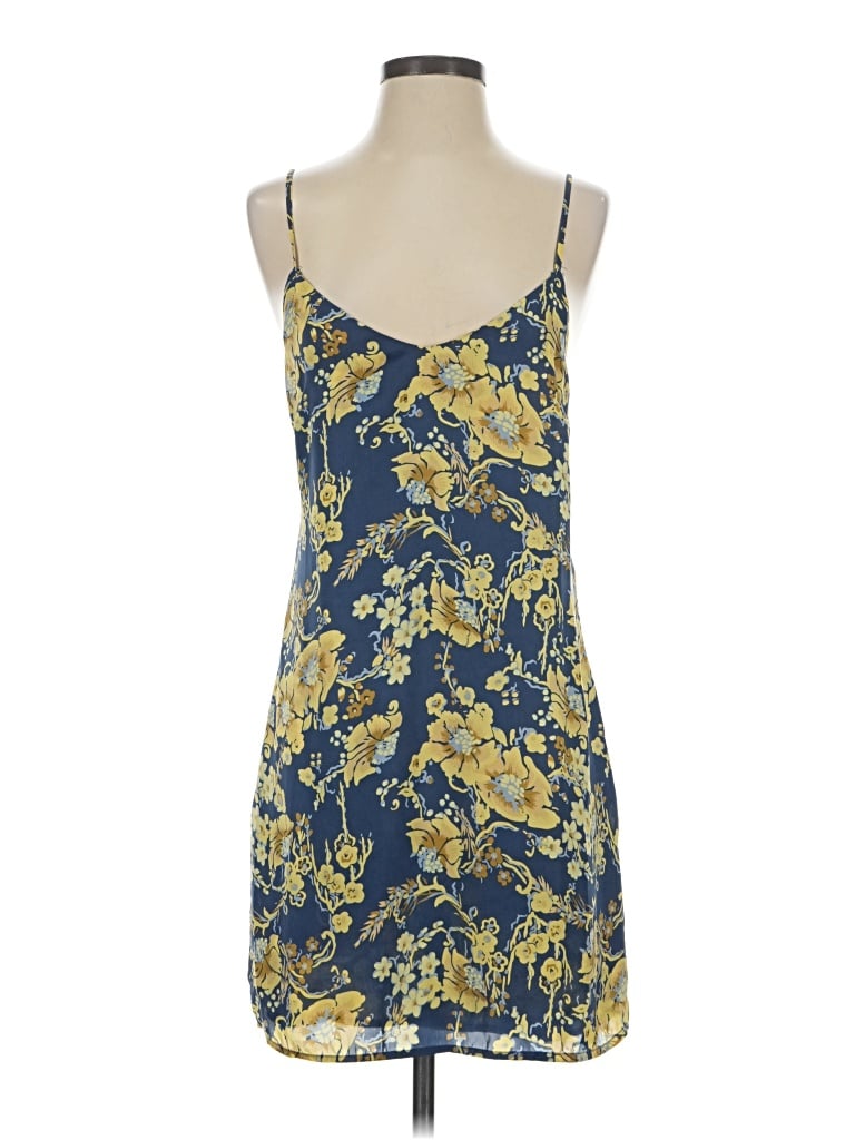 Pre-owned Obey Casual Dress In Blue