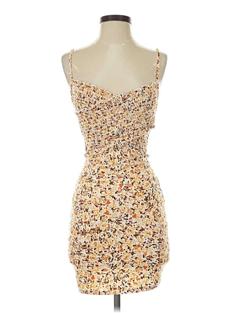 Pre-owned Blue Blush Cocktail Dress In Yellow