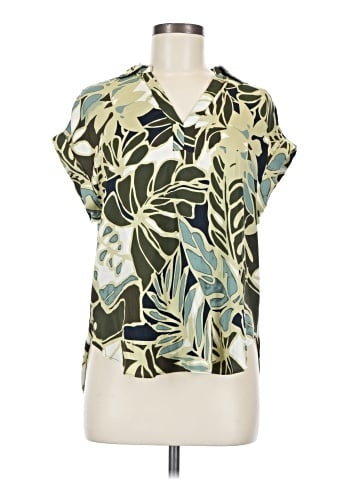 Cupcakes & Cashmere Short Sleeve Blouse (view 1)