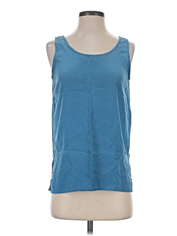 Neiman Marcus Sleeveless Top (view 1)