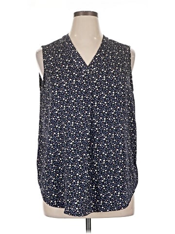 Assorted Brands Sleeveless Button-Down Shirt (view 1)