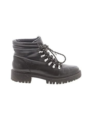 Trafaluc by Zara Ankle Boots (view 1)