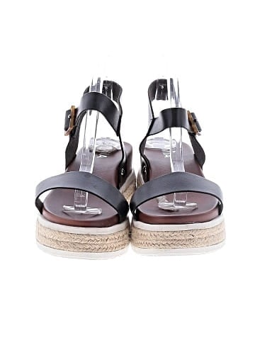 Mia Wedges (view 2)