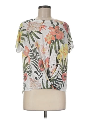 Tryst Short Sleeve T-Shirt (view 1)
