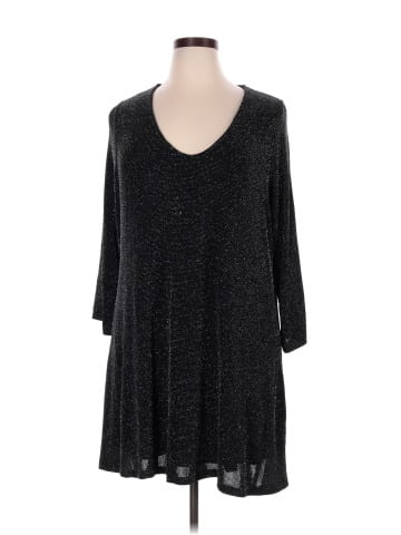 Karen Kane 3/4 Sleeve Top (view 1)