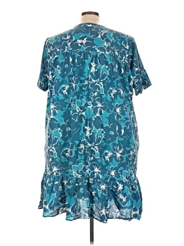 CW Classics Casual Dress (view 2)