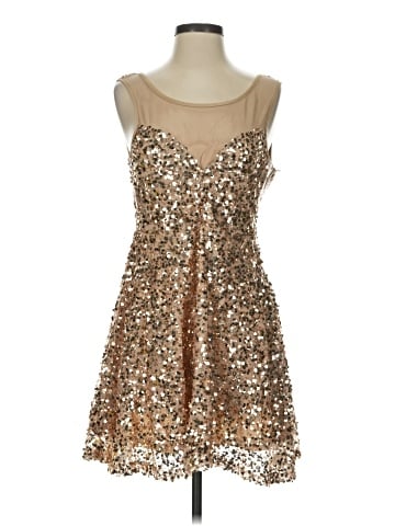red clover Cocktail Dress (view 1)