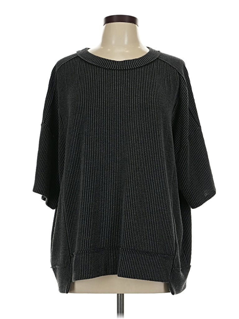 Pre-owned Andree By Unit 3/4 Sleeve Top Gray Crew Neck Tops