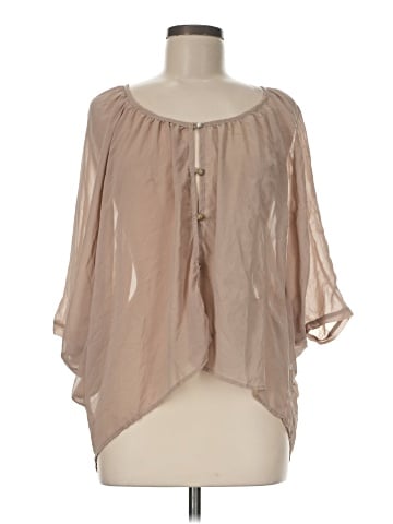 Everly 3/4 Sleeve Blouse (view 1)
