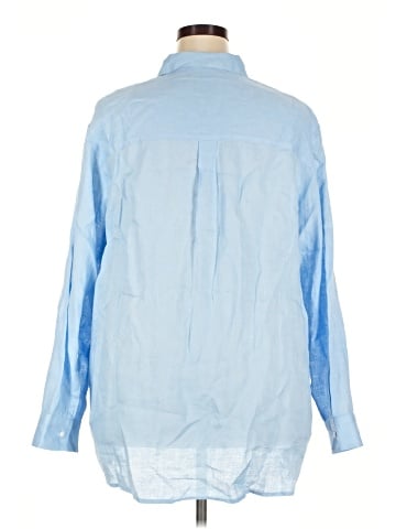 Gap Long Sleeve Button-Down Shirt (view 2)
