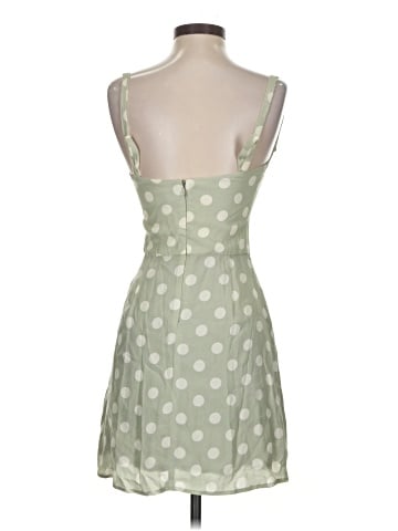 Capulet Sleeveless Top (view 2)